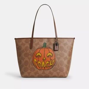 NWT Coach City Tote Bag Signature Canvas Halloween Print CCE70 Gold/Tan 2025